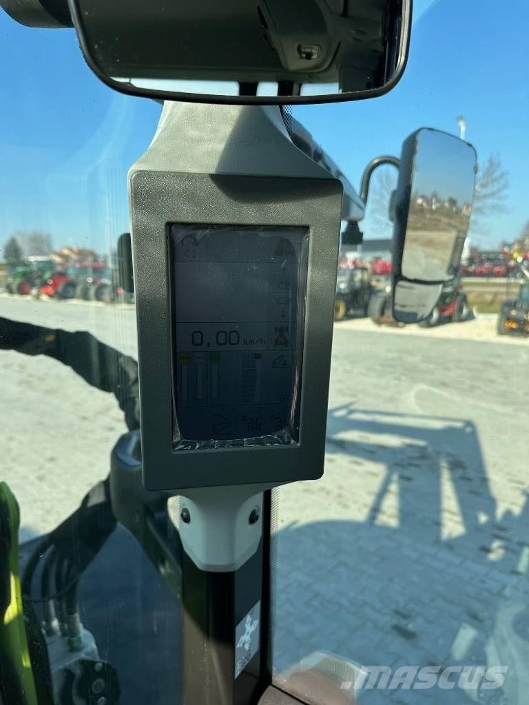 CLAAS Arion 460 CIS Tractors