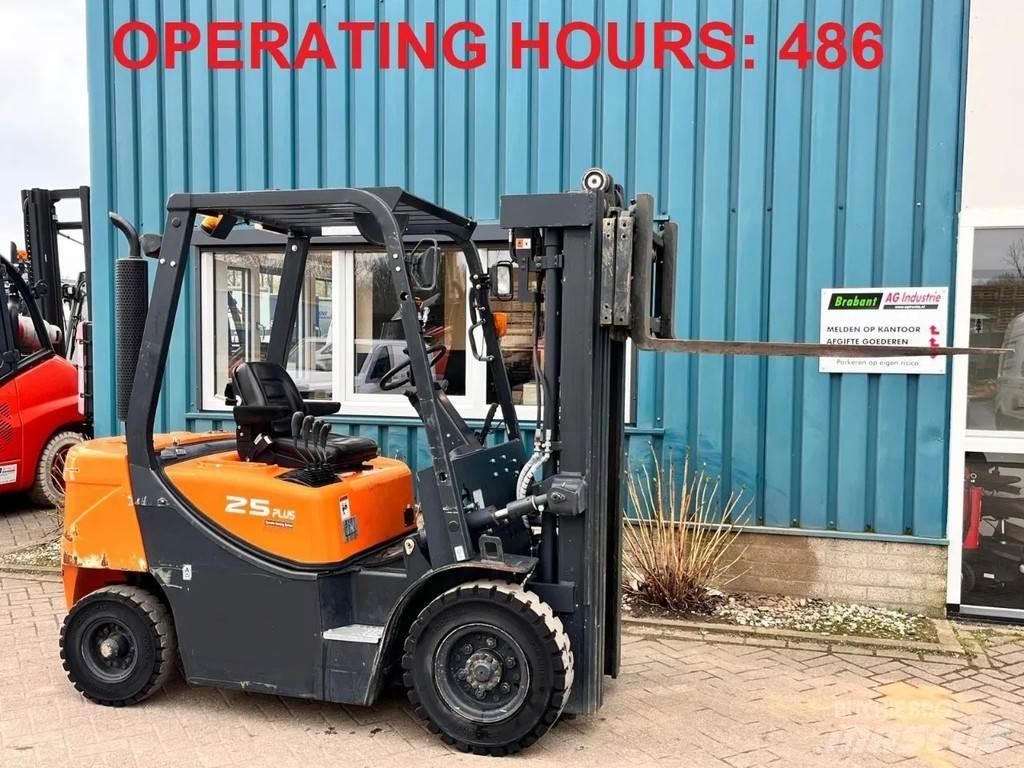 Doosan D25GP Diesel trucks