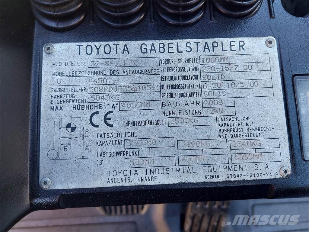 Toyota 52 8FDJF35 Diesel trucks