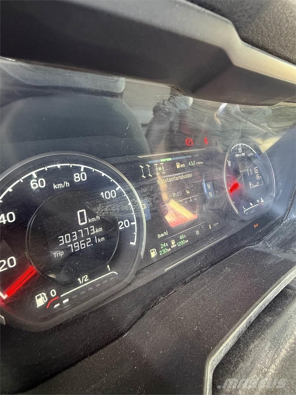 Scania R500 XT 8X4 Tipper trucks