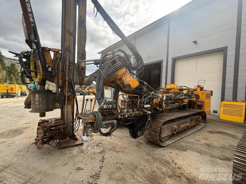 Klemm KR 807-4 Drilling rigs