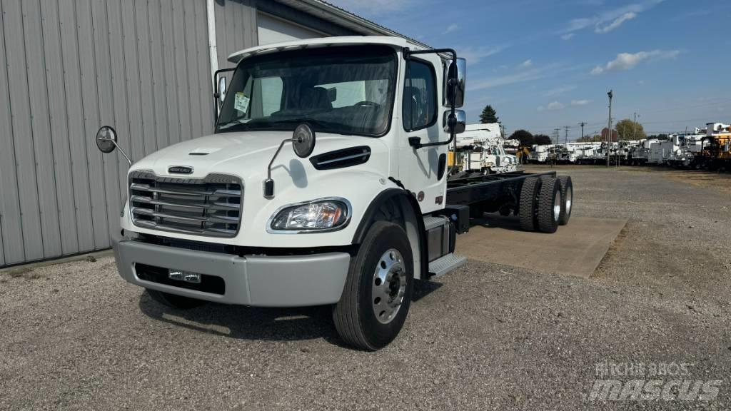 Freightliner M2 Chassis Cab trucks