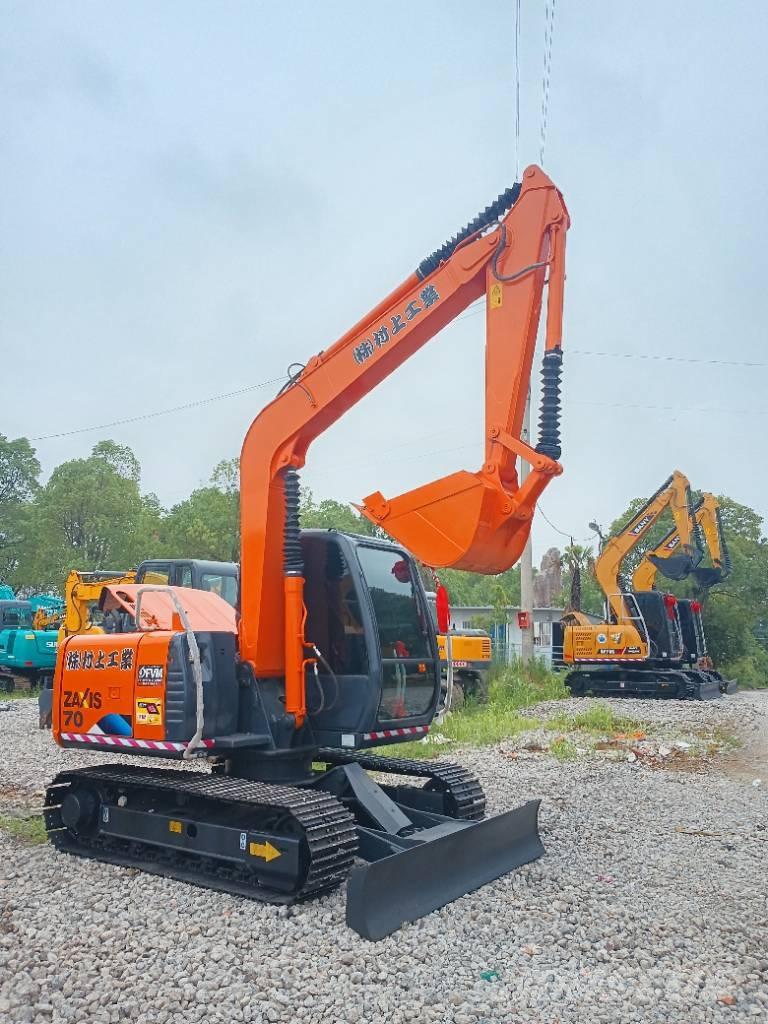 Hitachi ZX70 Crawler excavators