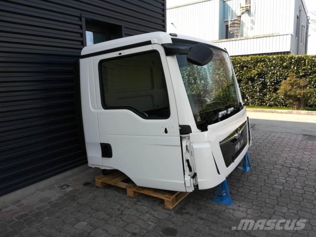 MAN TGL EURO 6 Cabins and interior