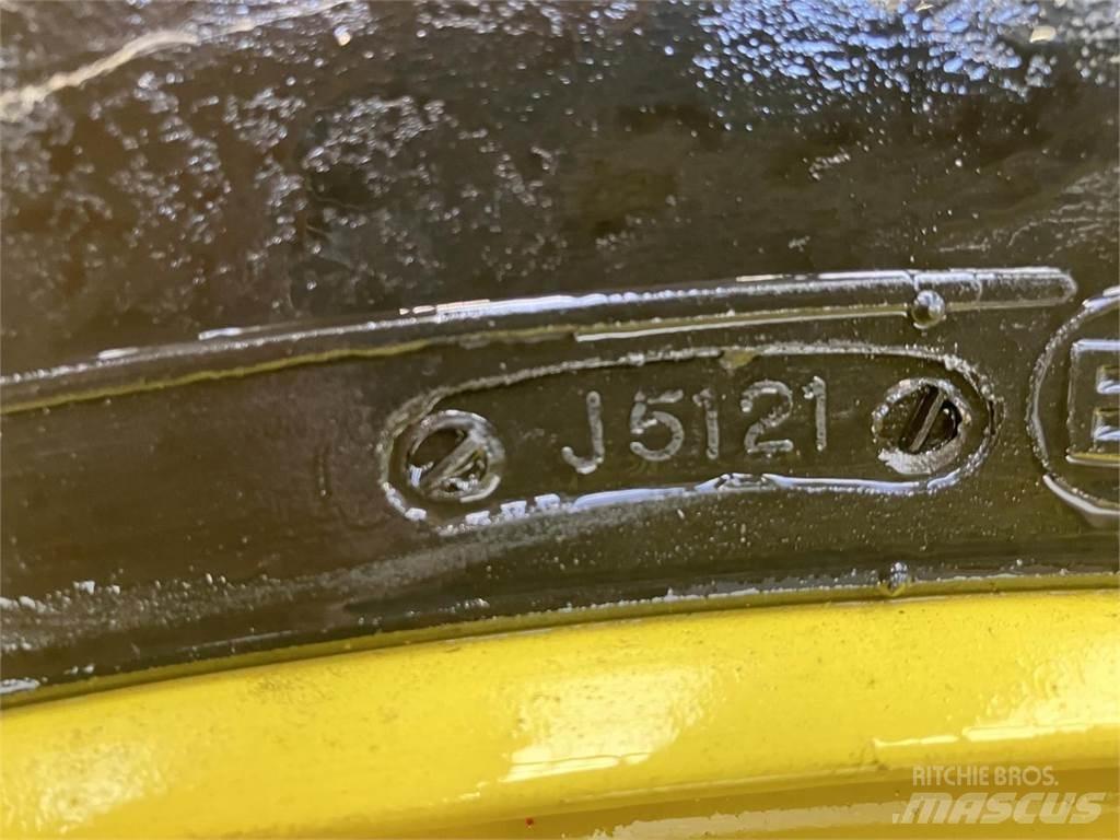 BKT 520/85R38 Tyres, wheels and rims