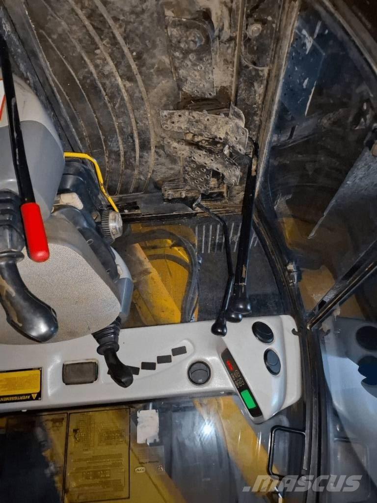 JCB JZ 70 Mini excavators  7t - 12t