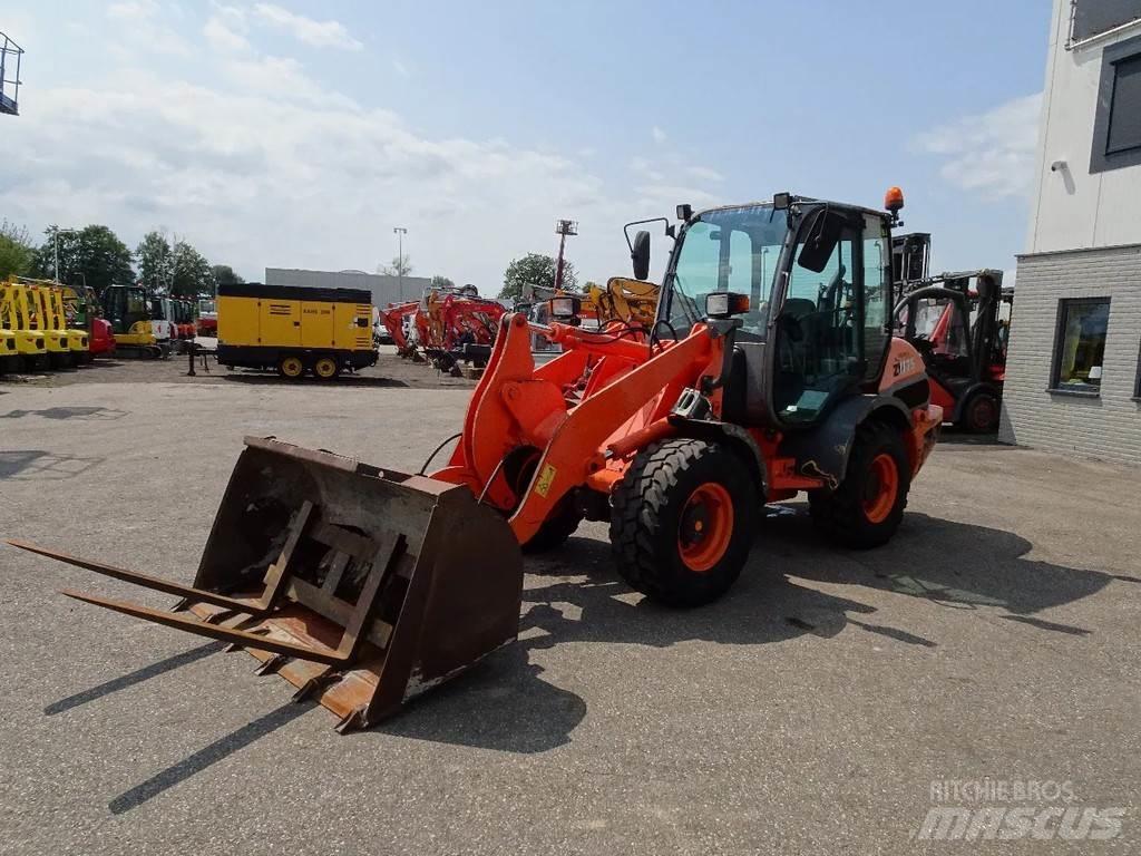 Hitachi ZW75 Other