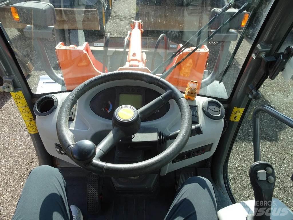 Hitachi ZW75 Other