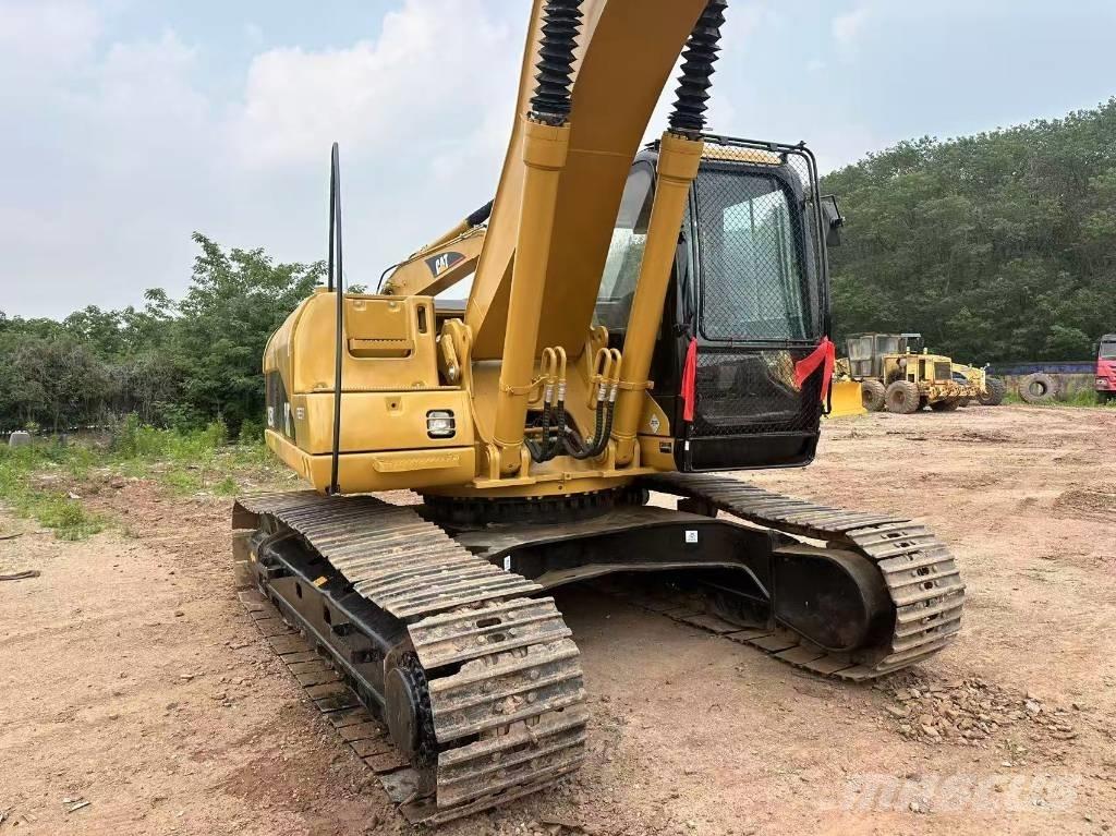 CAT 325CL Crawler excavators