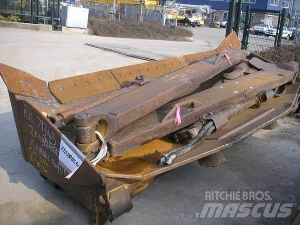 CAT D8N Crawler dozers