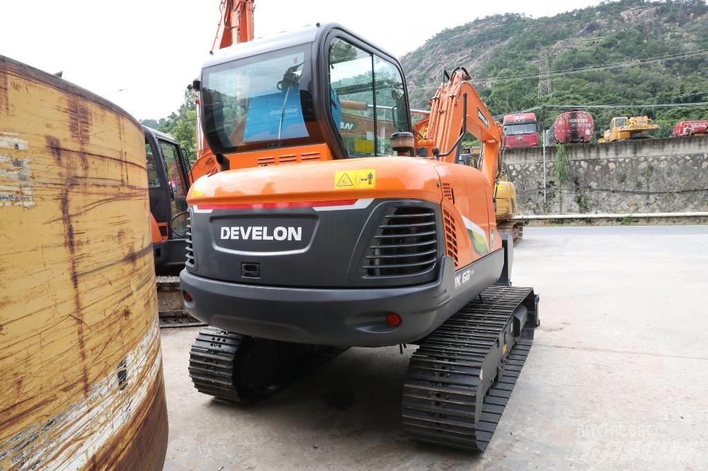 Develon DX 60 E-10 N Wheeled excavators