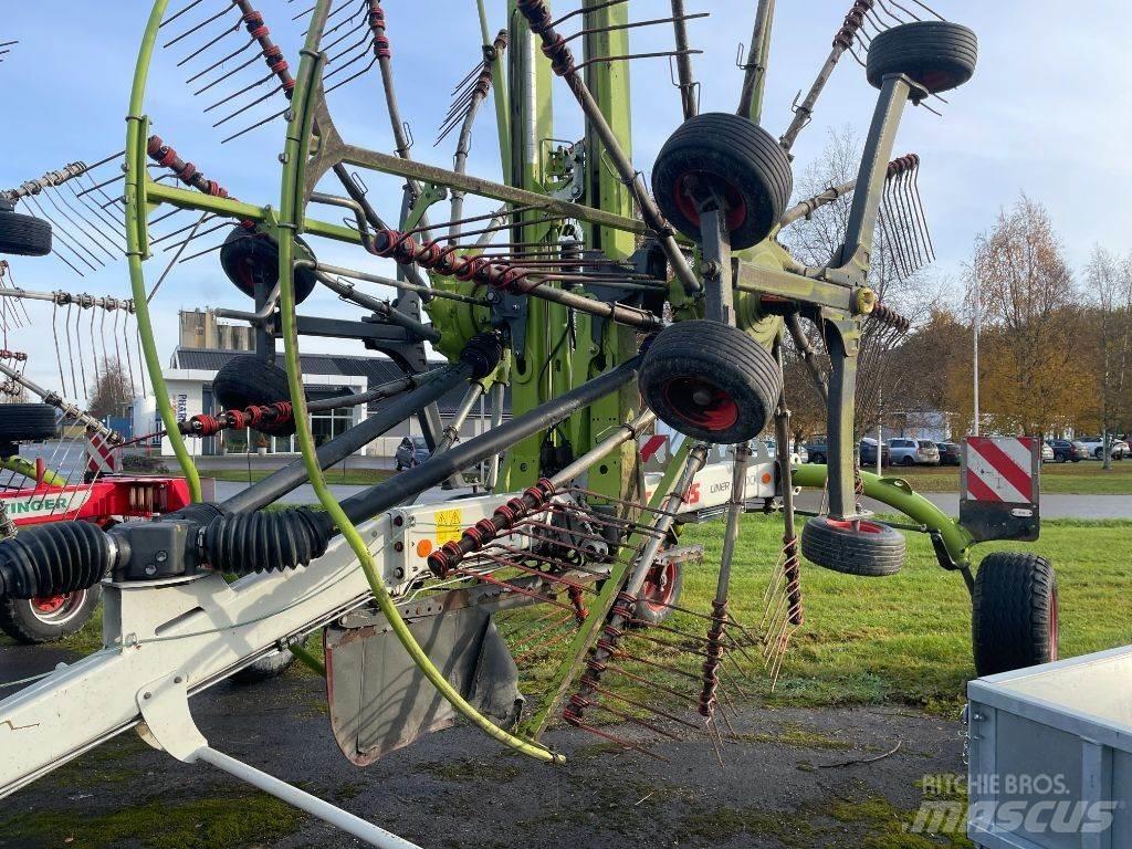 CLAAS Liner 2800 Rakes and tedders