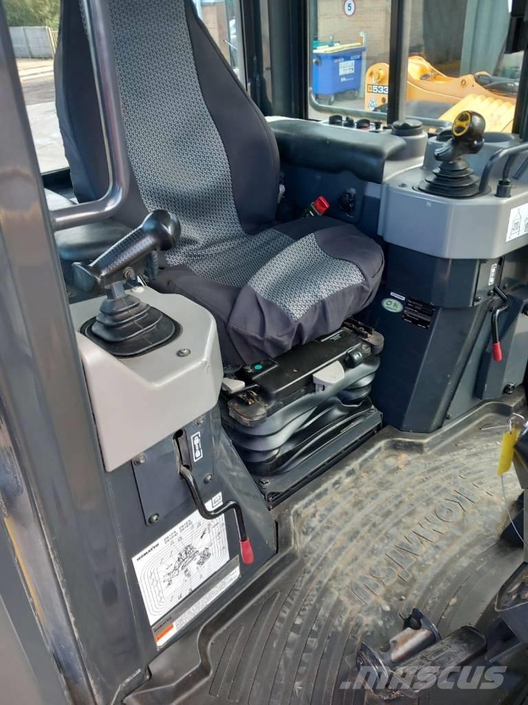 Komatsu D61PX-24 Crawler dozers