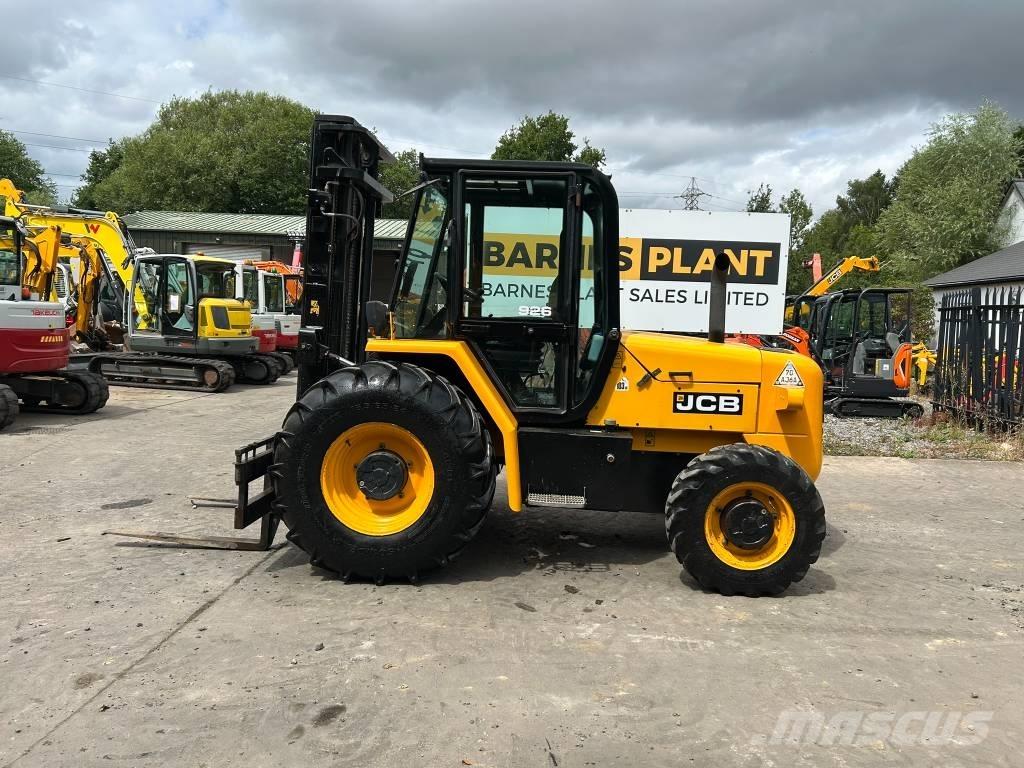 JCB 926 Rough terrain truck
