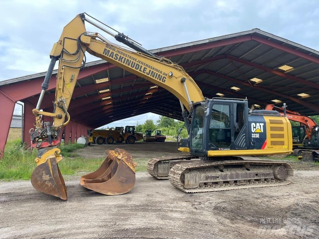 CAT 323 EL Crawler excavators