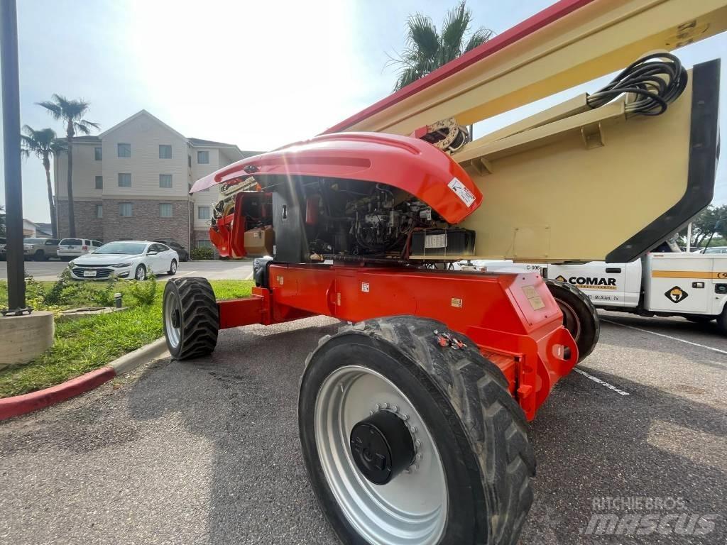 JLG 1250 AJP Articulated boom lifts