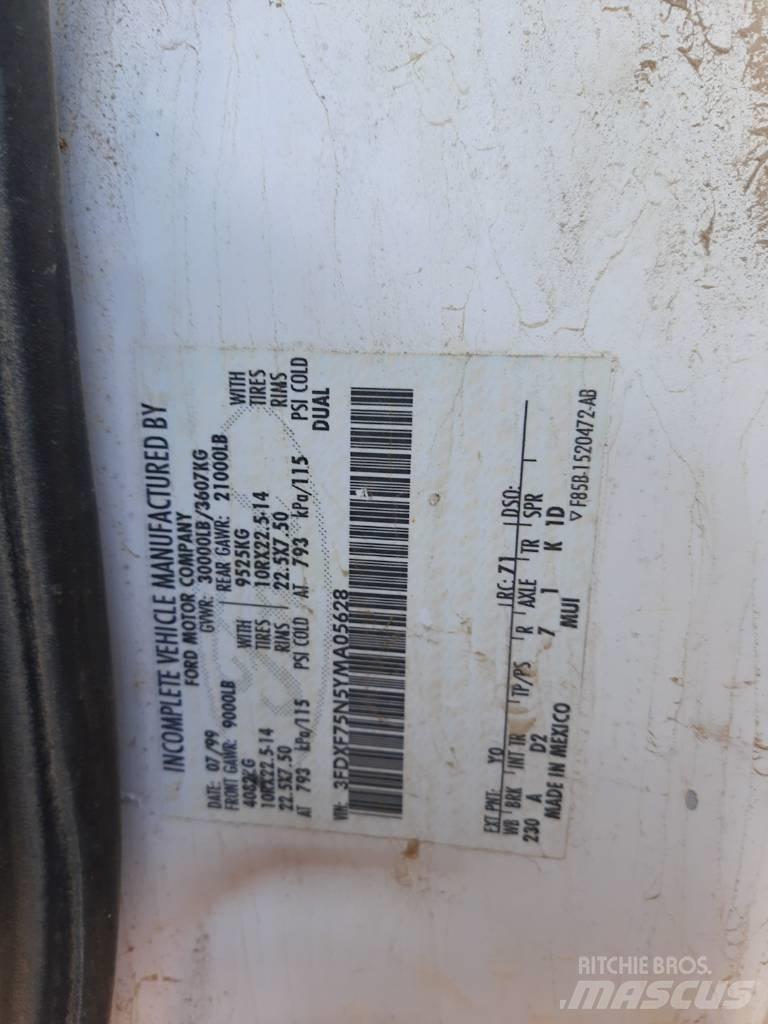 Ford F 750 Water bowser