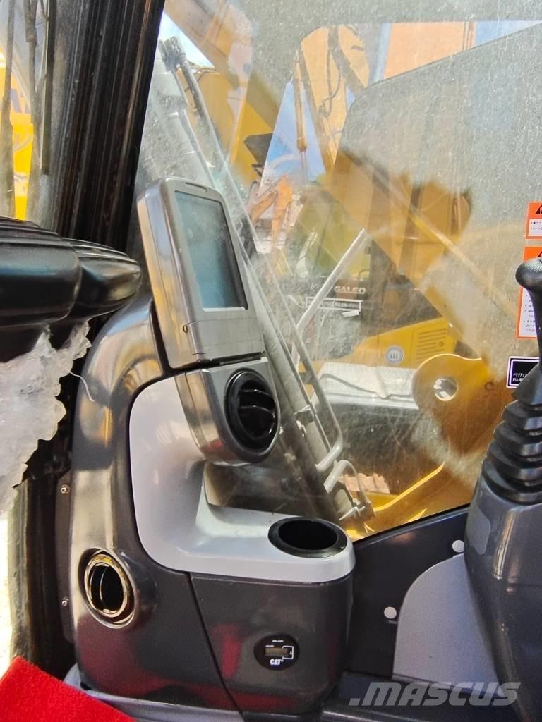 CAT 324 D2L Crawler excavators