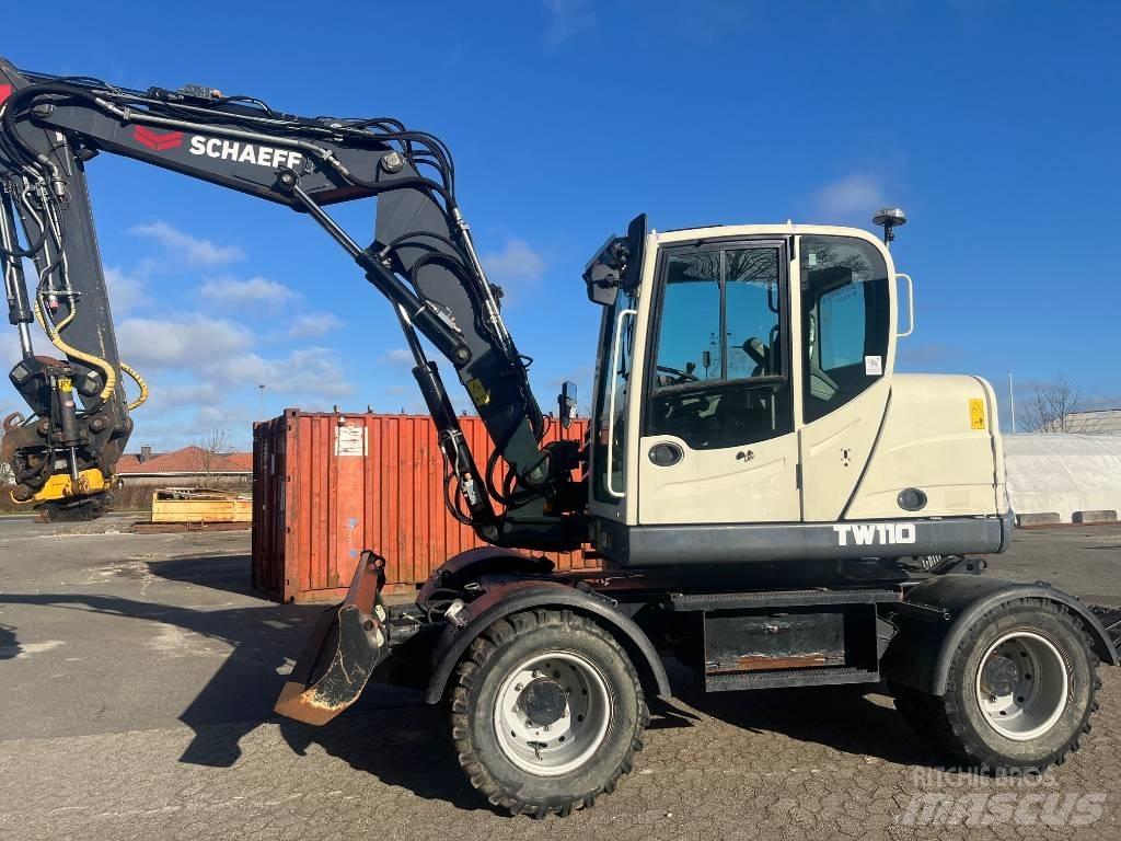 Terex TW 110 Wheeled excavators