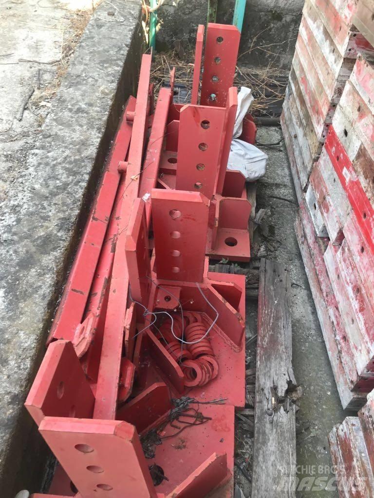Alfa A971 Tower cranes