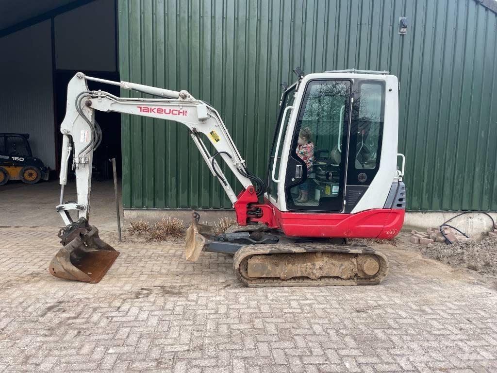 Takeuchi TB 228 Mini excavators < 7t (Mini diggers)