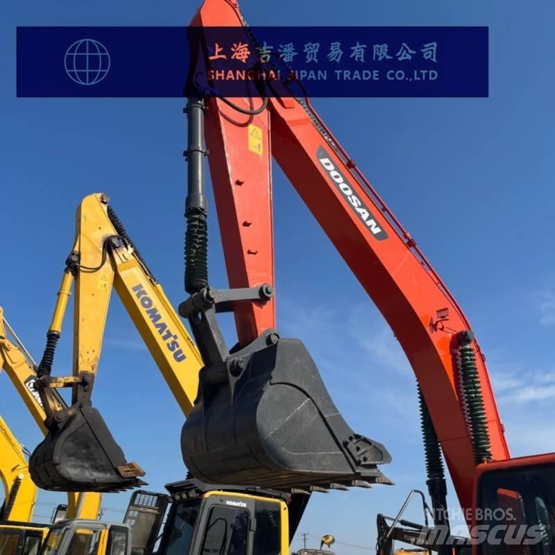 Doosan DX 300 Crawler excavators