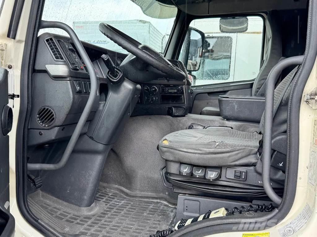 Volvo FM 340 Prime Movers