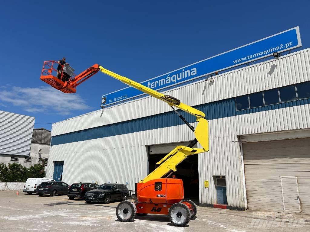 JLG 600 AJ Articulated boom lifts