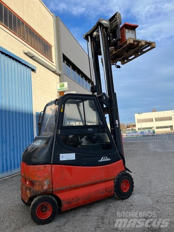 Linde E 25 Electric forklift trucks