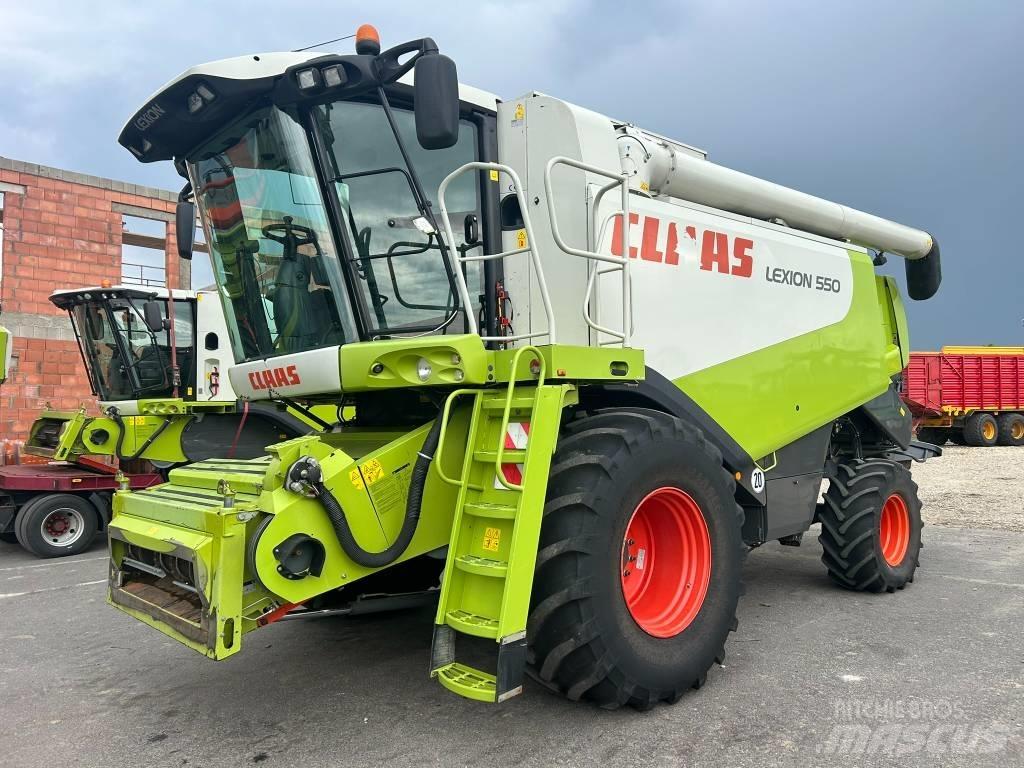 CLAAS Lexion 550 Combine harvesters