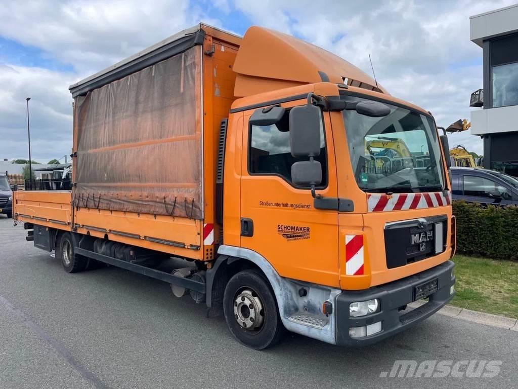 MAN TGL 8.220 Flatbed / Dropside trucks