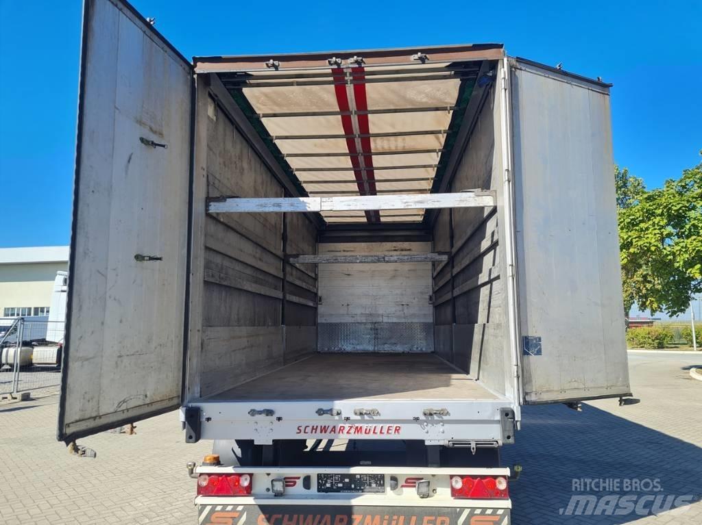Schwarzmüller 7.4m Curtainsider trailers