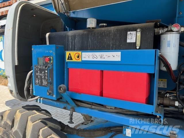 Genie Z 135 Articulated boom lifts