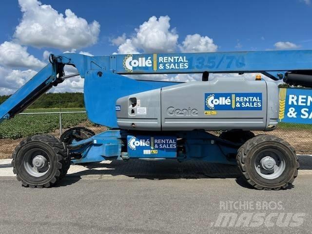 Genie Z 135 Articulated boom lifts