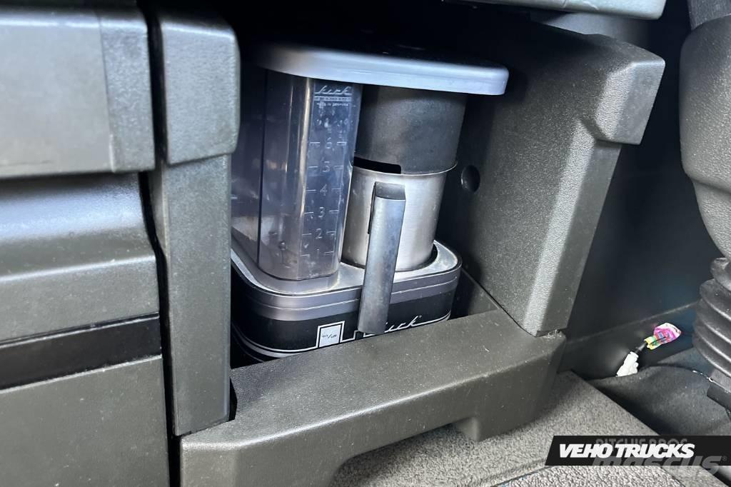 Volvo FH13 500 6x2 Prime Movers