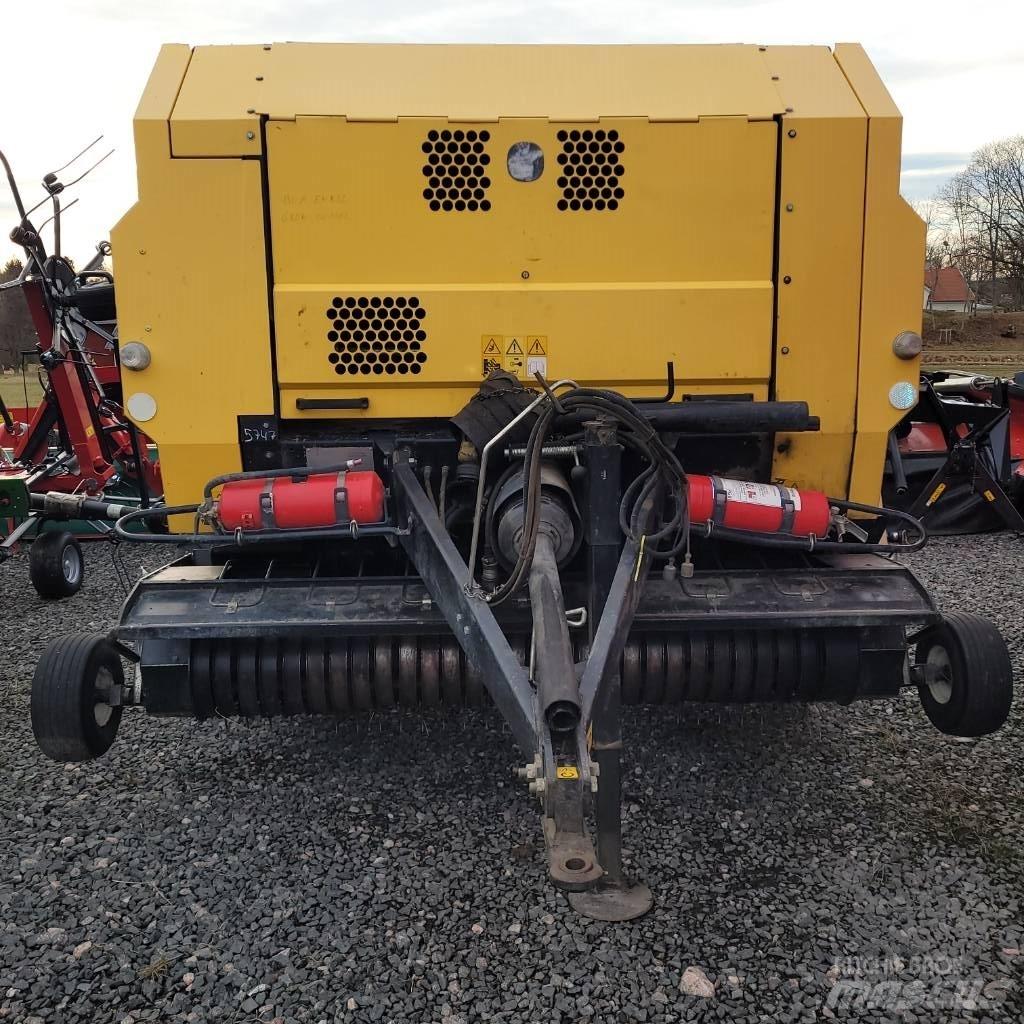 New Holland BR 6090 Round balers