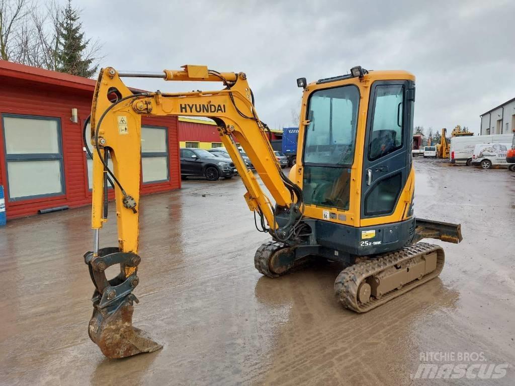 Hyundai R25Z-9AK Mini excavators < 7t (Mini diggers)