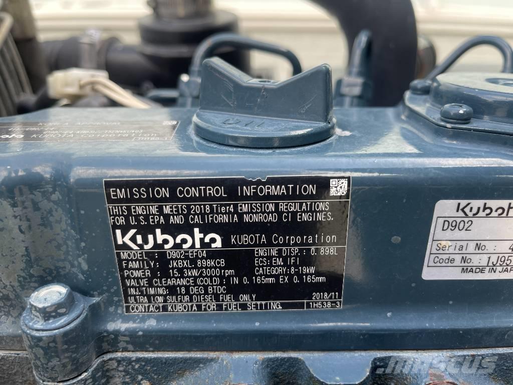 Bomag BW 100 AD M-5 Twin drum rollers