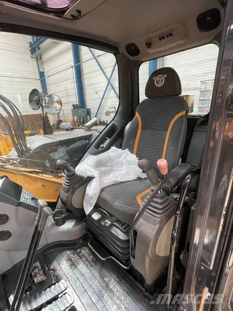 CASE CX 75 C SR Mini excavators  7t - 12t