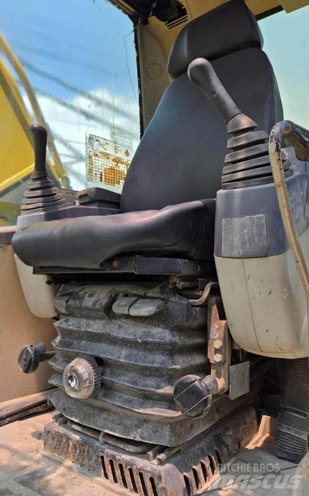 CAT 325 CL Crawler excavators
