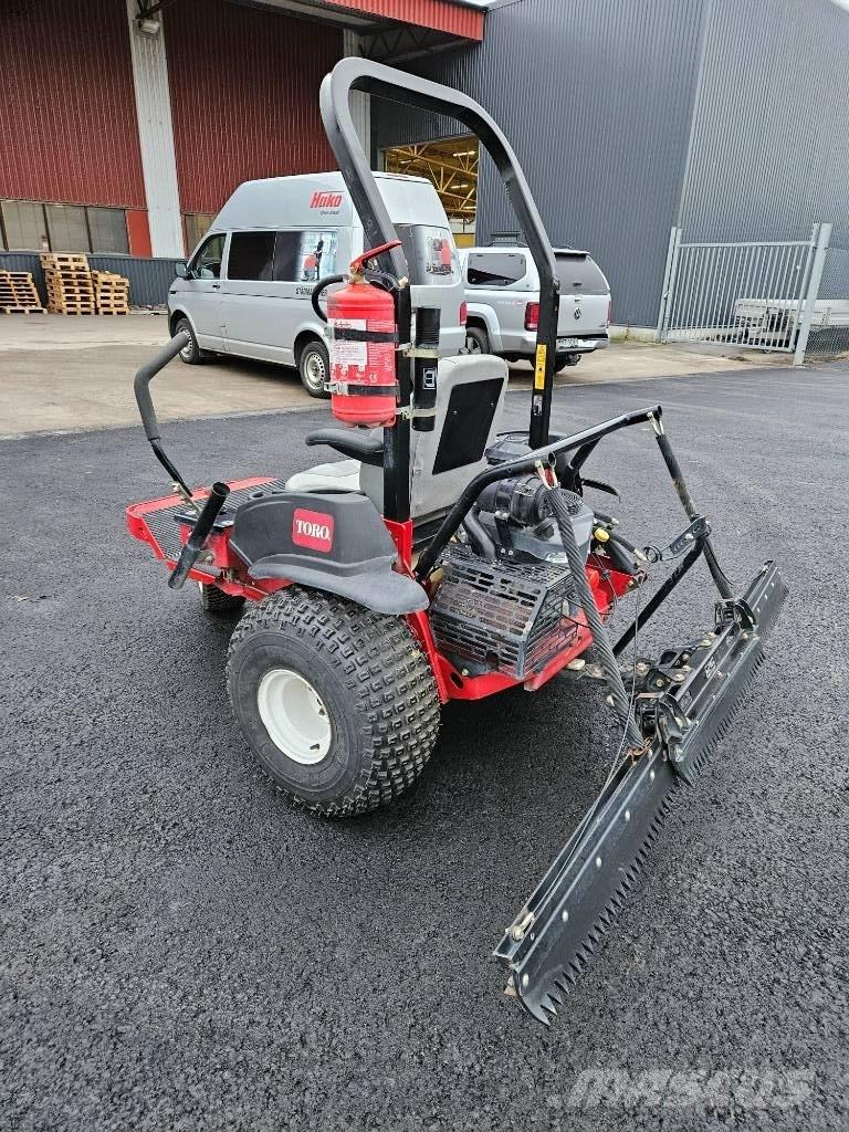Toro SandPro2040Z Bunker rakes