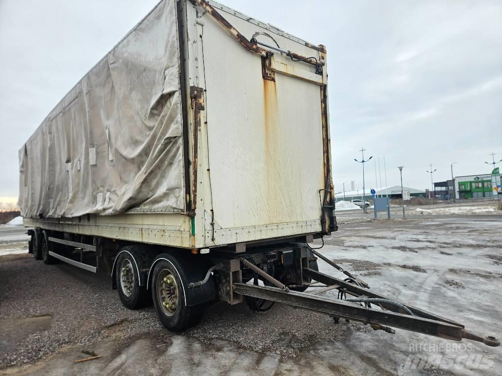 AM 4 aks Sivukippi Wood chip trailers