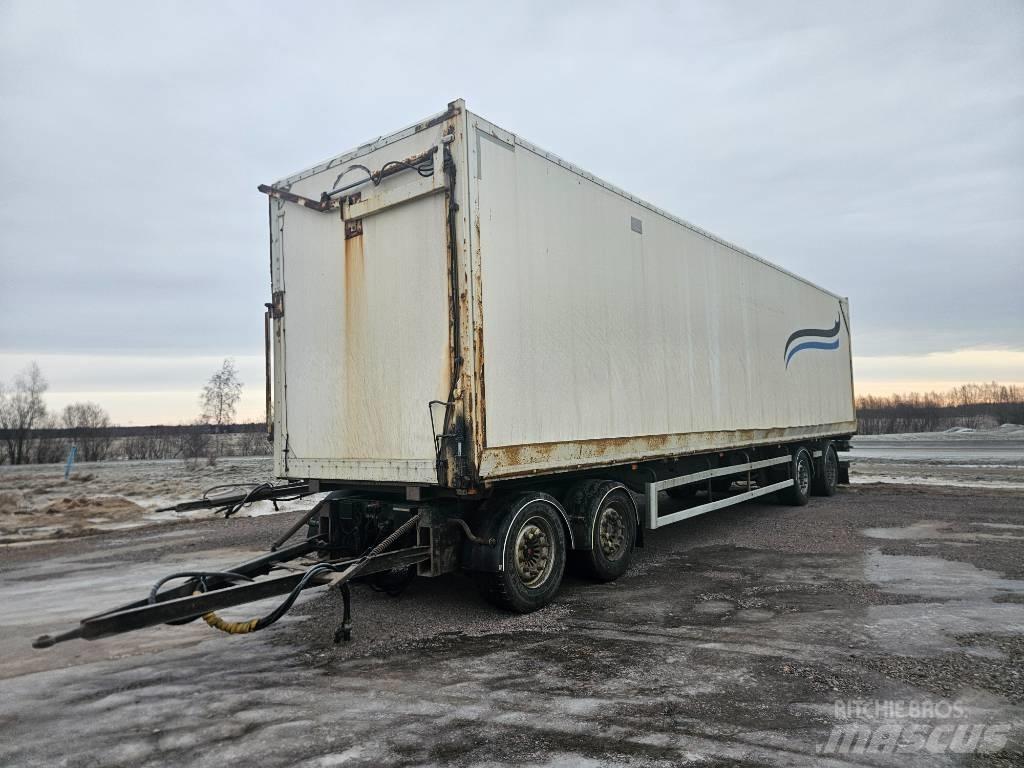 AM 4 aks Sivukippi Wood chip trailers