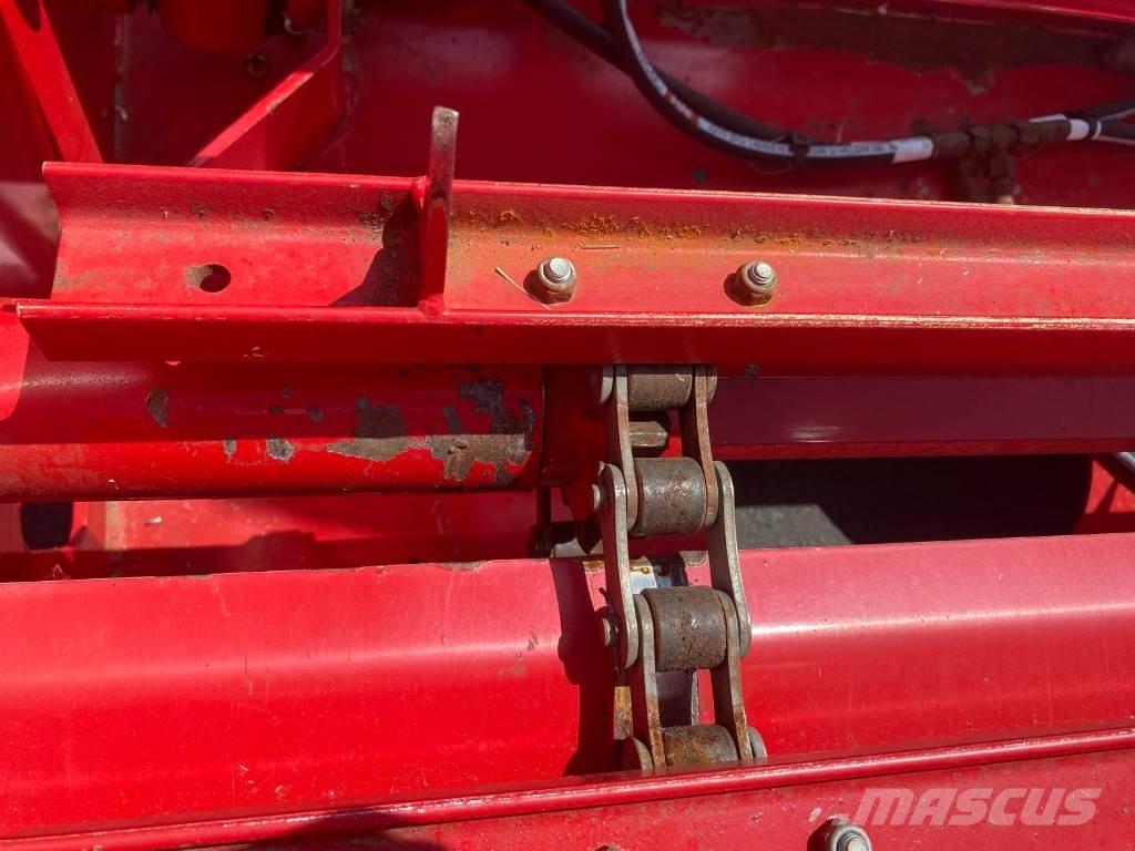 Silofarmer DB18 Bale shredders, cutters and unrollers