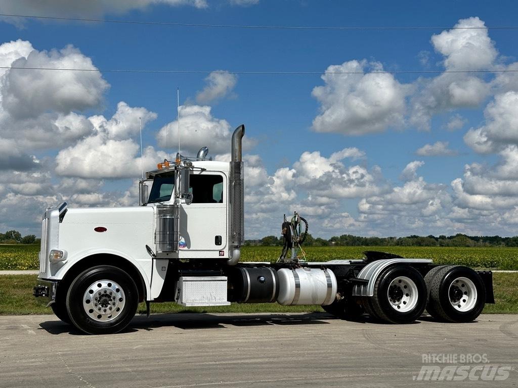 Peterbilt 388 Prime Movers