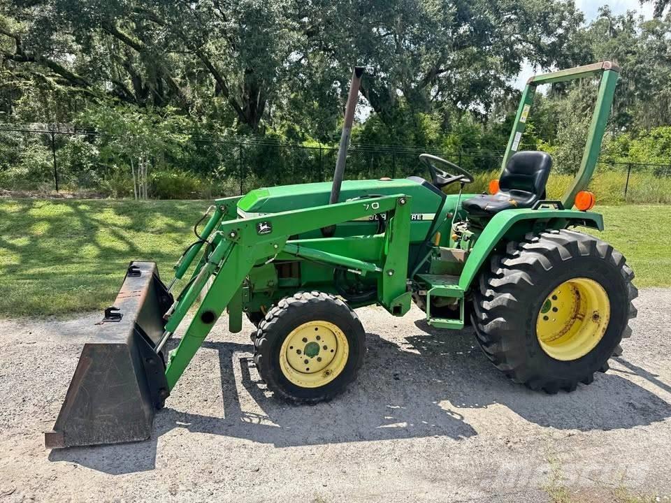 John Deere 790 Tractors