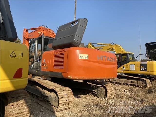 Hitachi ZX250 Crawler excavators
