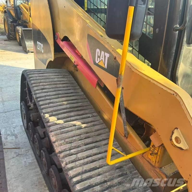 CAT 277 Skid steer loaders