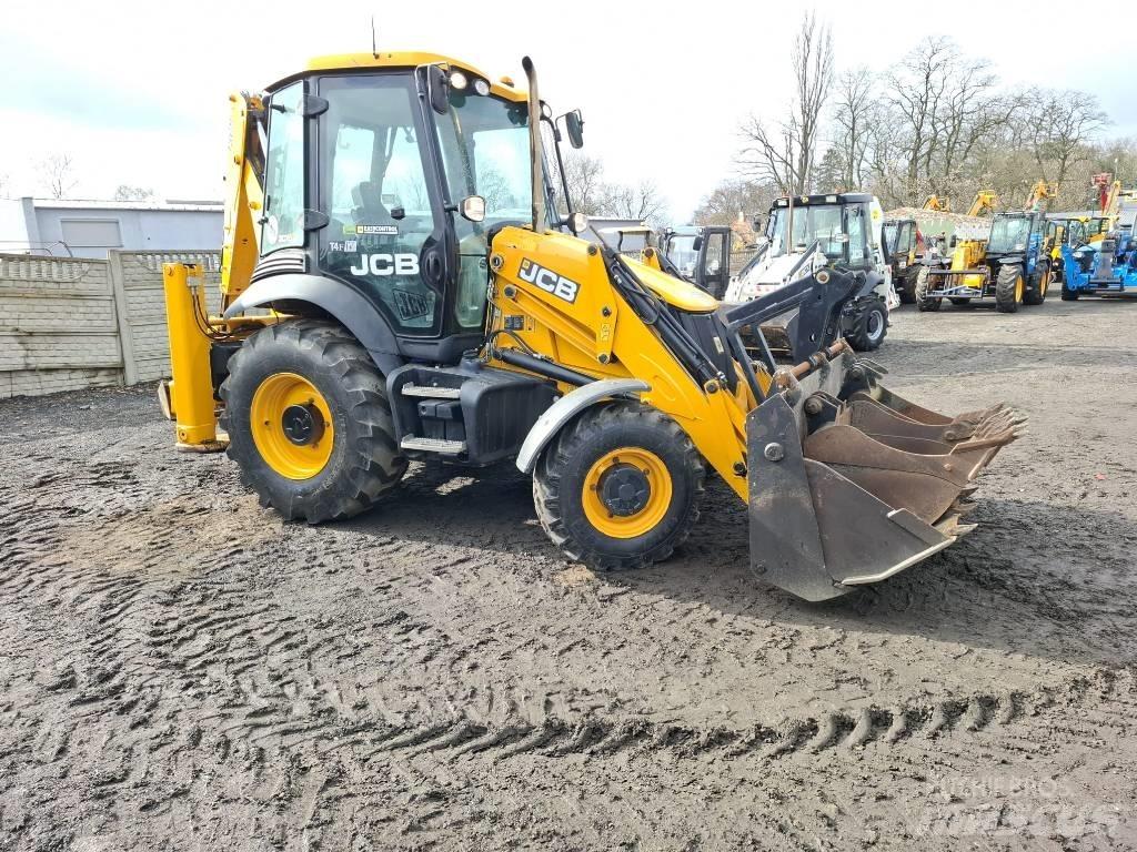 JCB 3 CX Backhoe