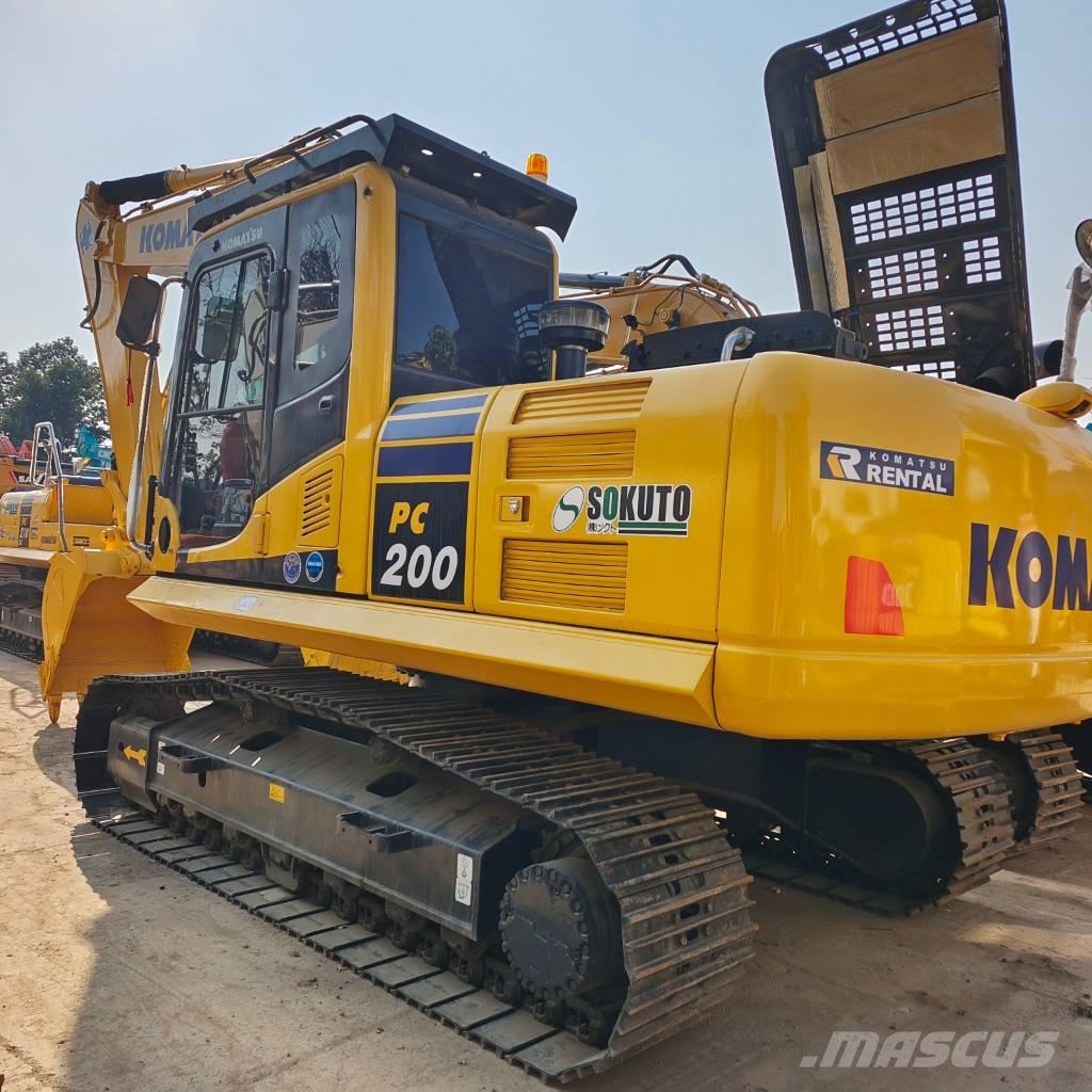 Komatsu PC 200-6 Crawler excavators